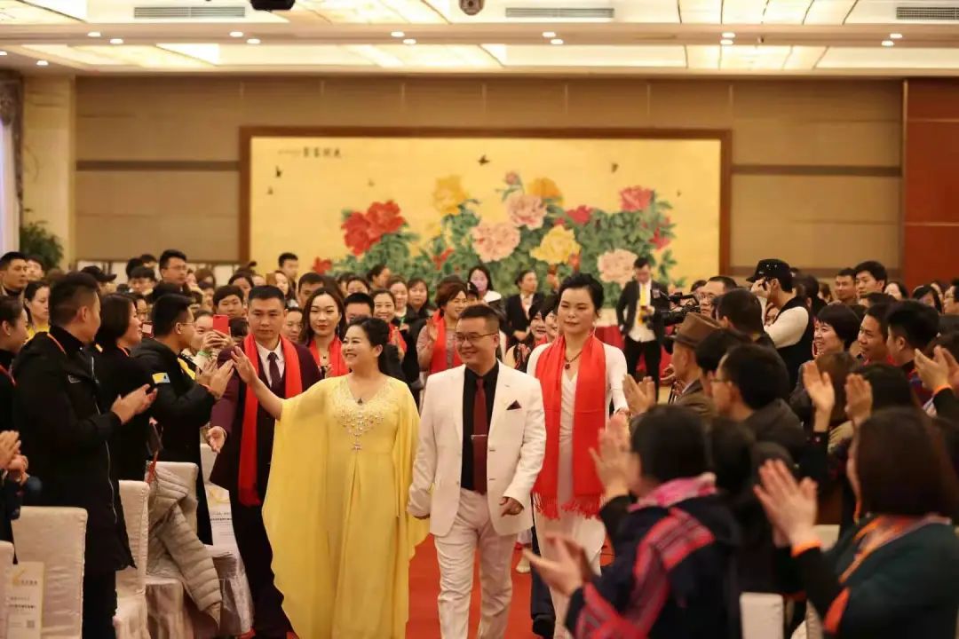 萬(wàn)合.jpg